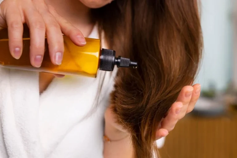 Cilt ve Saç Bakımında Doğal Mucize: Menengiç Yağı Etkisi