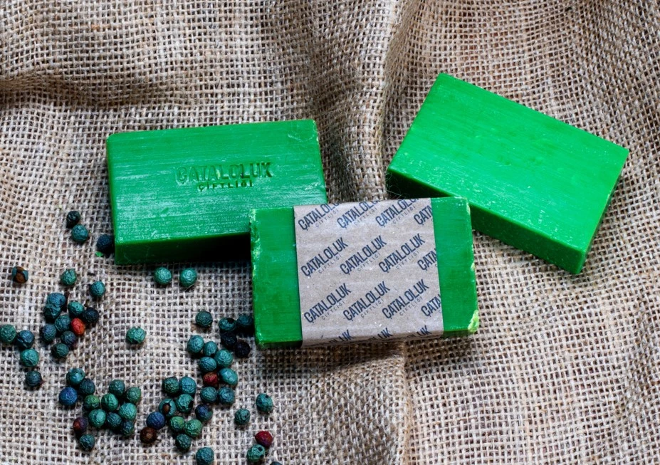 Cilt ve Saç Bakımında Doğal Mucize: Menengiç Yağı Etkisi 1